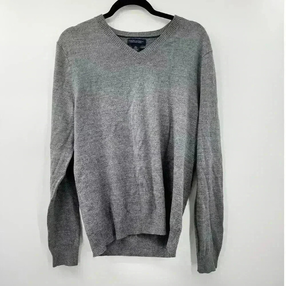 Banana Republic Men’s Gray V-Neck Pullover Sweater Extra Fine Merino Wool Size L - Picture 1 of 3